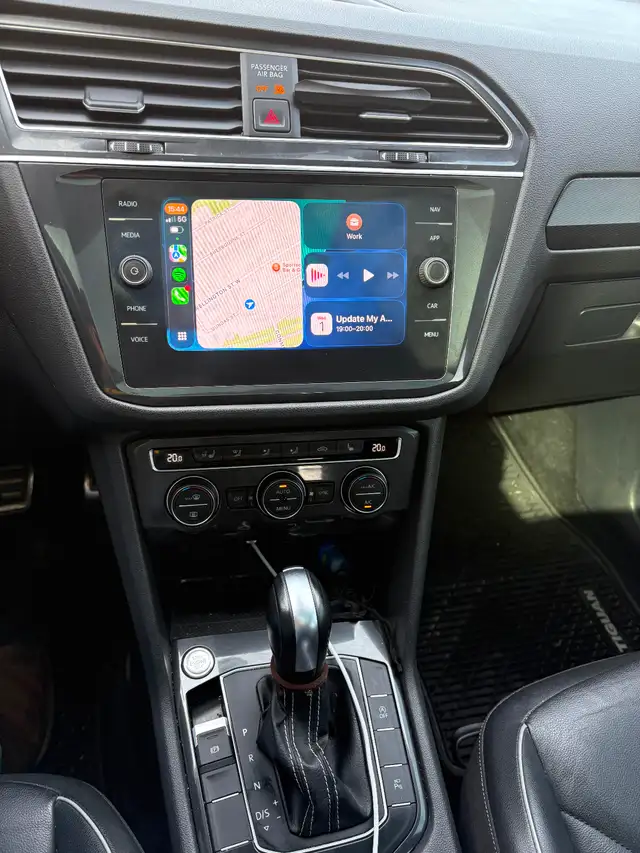 2021 Volkswagen Tiguan R-Line - Photo 8