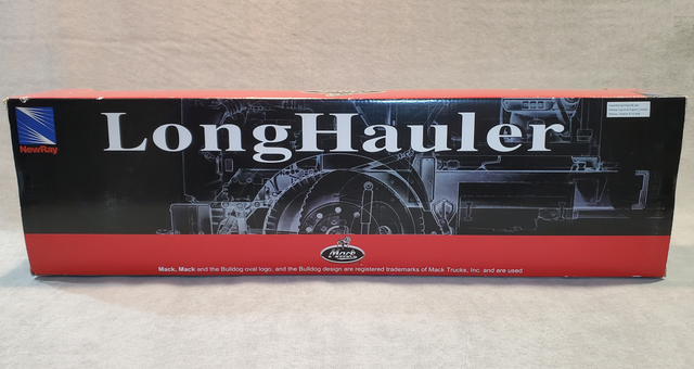 MACK TANK TRUCK in an unopened box - 12 BUCKS! - Photo 2