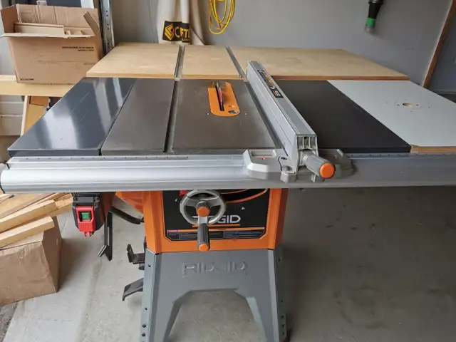 Rigid R4520 Table Saw