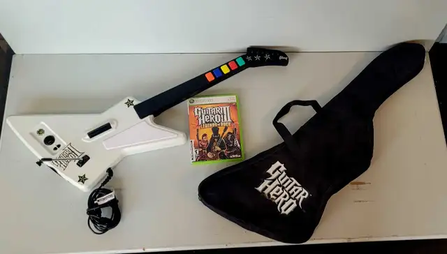 Xbox 360 Guitar Hero 3 Bundle (32408846)