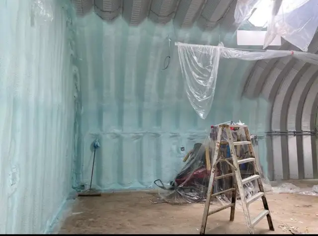 Spray foam/insulation - Photo 4