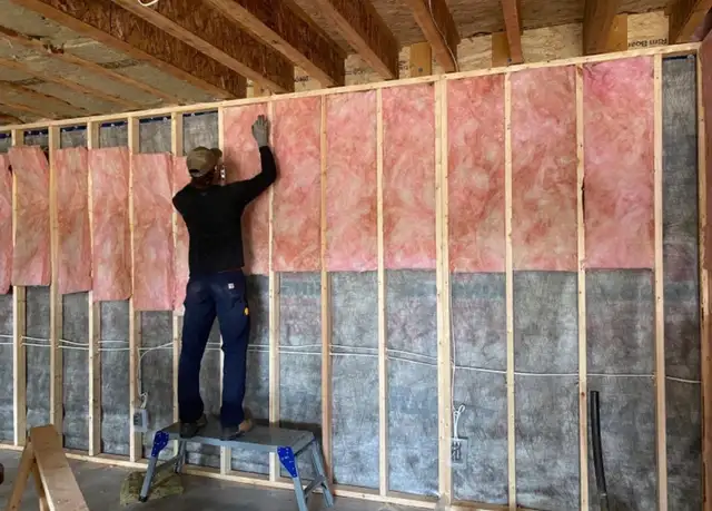 Spray foam/insulation - Photo 10