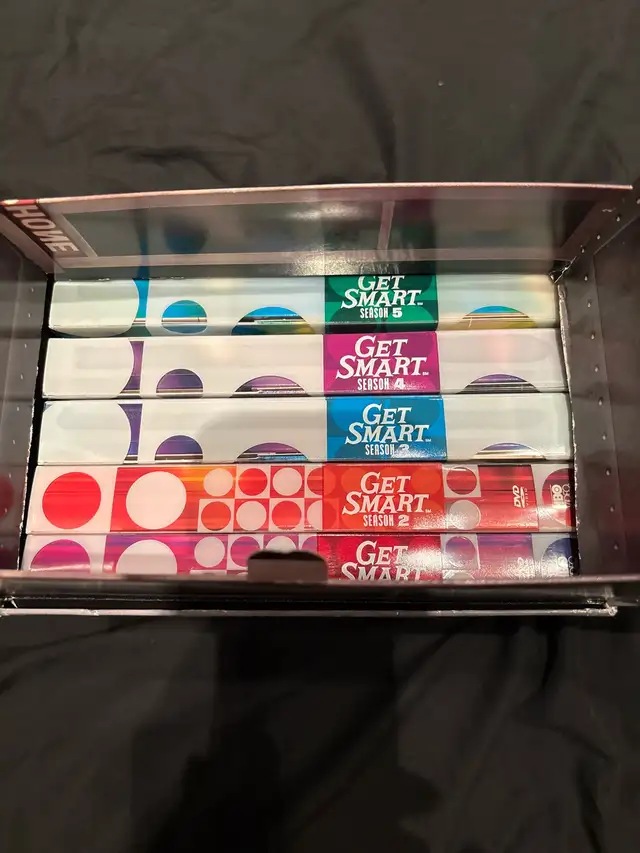 Get Smart DVD series - Photo 3