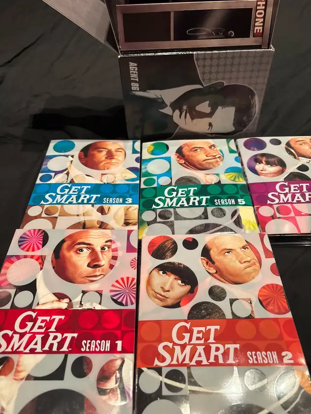 Get Smart DVD series - Photo 4