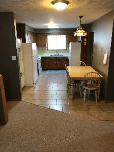 McMaster Student Rental-218 Emerson St, One Room - Photo 2