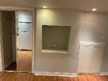 Seperate entrance walkout basement for rent - Photo 4