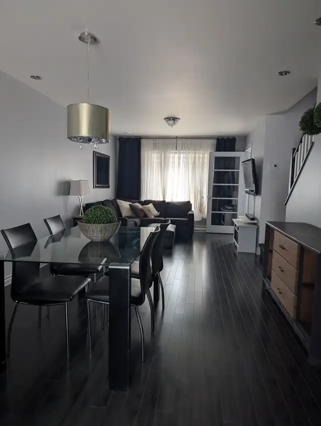 Appartement/condo 4 1/2 à louer, tout équipé, meublé, chauffé - Photo 4