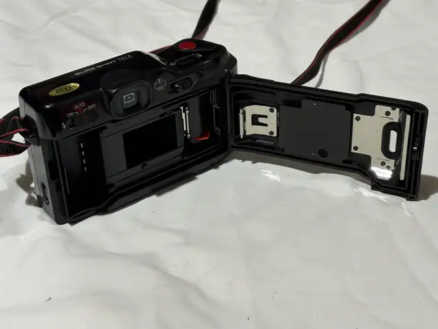 Canon Sure Shot Tele 35mm Film Camera w Flash - Photo 6