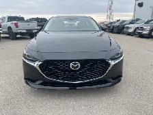 2019 Mazda Mazda3 GT Auto /NAVIGATION/B.CAM/LEATHER/SUNROOF - Photo 2