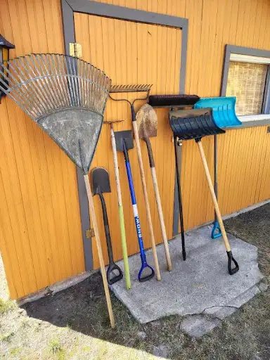 Yard Tools – Rakes, Shovels & More (Bundle or Individual) - Photo 2