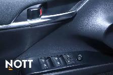 2019 TOYOTA CAMRY SE - Photo 11