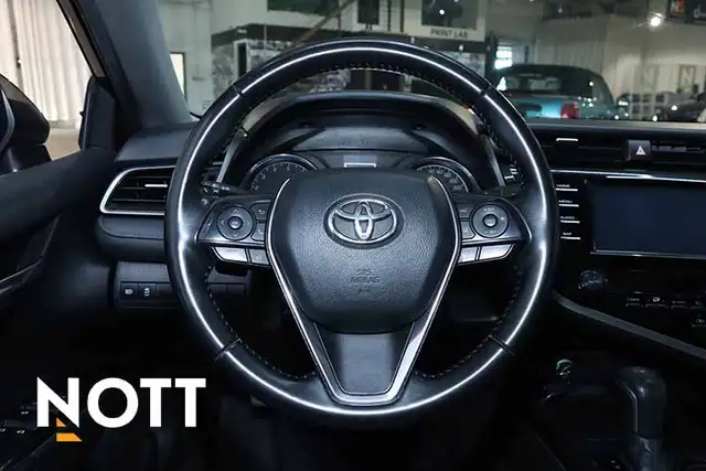2019 TOYOTA CAMRY SE - Photo 15