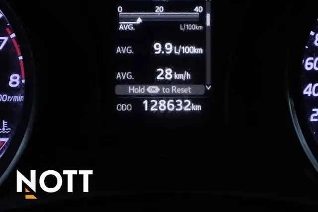 2019 TOYOTA CAMRY SE - Photo 22