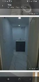 Single Furnished room Available in two bedroom basement - Photo 2