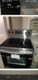 Single Furnished room Available in two bedroom basement - Photo 3