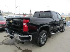 2022 Chevrolet Silverado 2500HD 4WD LT Z71 PKG 6.6L DIESEL / LEA - Photo 6