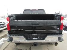 2022 Chevrolet Silverado 2500HD 4WD LT Z71 PKG 6.6L DIESEL / LEA - Photo 8