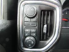 2022 Chevrolet Silverado 2500HD 4WD LT Z71 PKG 6.6L DIESEL / LEA - Photo 21