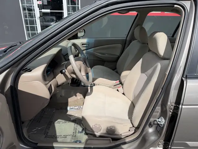2004 Nissan Sentra 4dr Sdn 1.8 AUTO | ONLY 107000 | FREE 10,000 - Photo 16