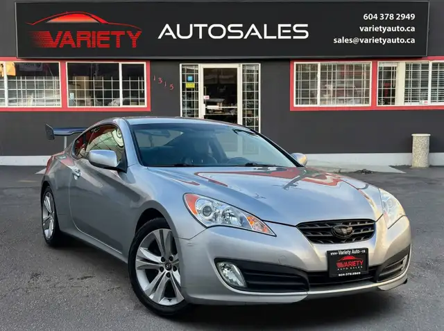 2011 Hyundai Genesis 2dr I4 Man | SPORTY | FREE ONE YEAR OR 20,0