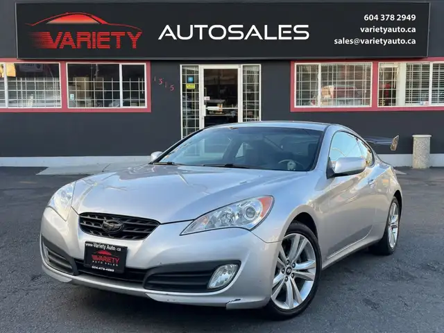2011 Hyundai Genesis 2dr I4 Man | SPORTY | FREE ONE YEAR OR 20,0 - Photo 2