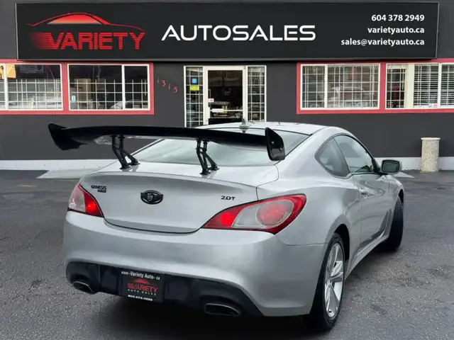 2011 Hyundai Genesis 2dr I4 Man | SPORTY | FREE ONE YEAR OR 20,0 - Photo 3