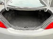 2011 Hyundai Genesis 2dr I4 Man | SPORTY | FREE ONE YEAR OR 20,0 - Photo 11