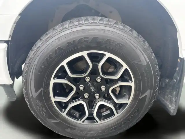 2022 Ford F-150 Lariat CREW CAB! LEATHER! 360 DEGREE CAMERA!... - Photo 8