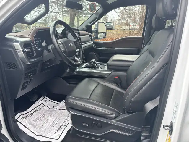 2022 Ford F-150 Lariat CREW CAB! LEATHER! 360 DEGREE CAMERA!... - Photo 11