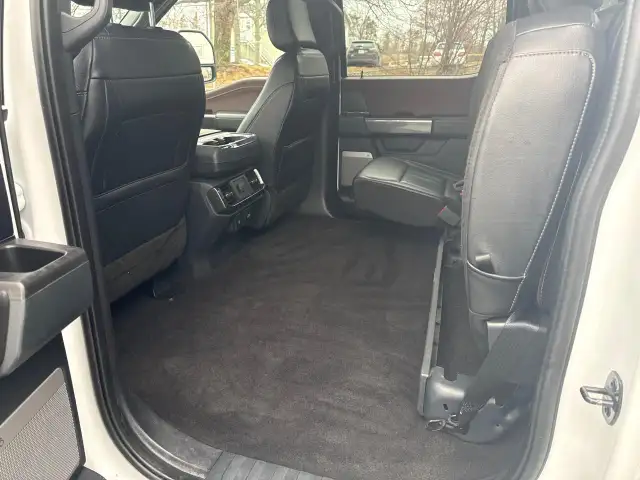 2022 Ford F-150 Lariat CREW CAB! LEATHER! 360 DEGREE CAMERA!... - Photo 13