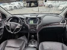 2017 Hyundai Santa Fe - Photo 10