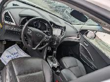 2017 Hyundai Santa Fe - Photo 12