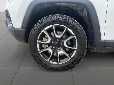 2024 Jeep Compass Trailhawk Trailhawk | Leather | SAVE $18,31... - Photo 7