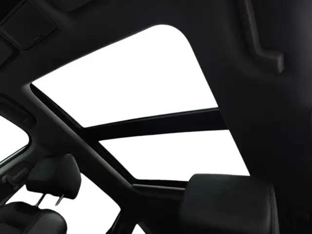 2020 Honda CR-V Touring Touring | Moonroof | Leather - Photo 10