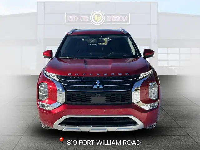 2024 Mitsubishi Outlander - Photo 2