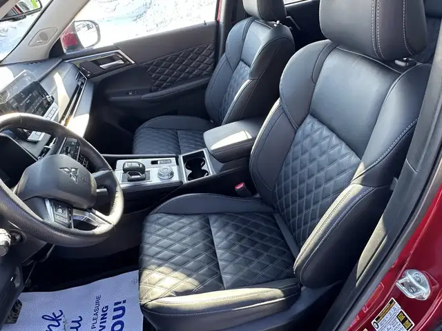2024 Mitsubishi Outlander - Photo 13