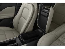 2022 Lincoln Corsair - Photo 11