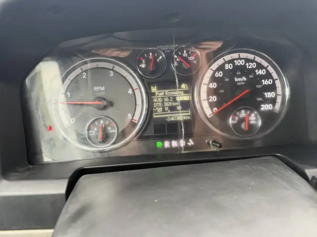 2012 RAM 3500 SLT - Photo 11