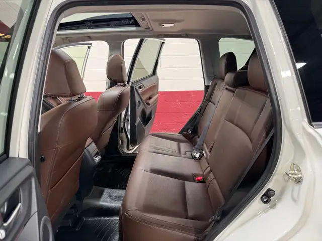 2017 Subaru Forester 2.5i Touring|LEATHER - BLINDSPOT ASSIST - H - Photo 10