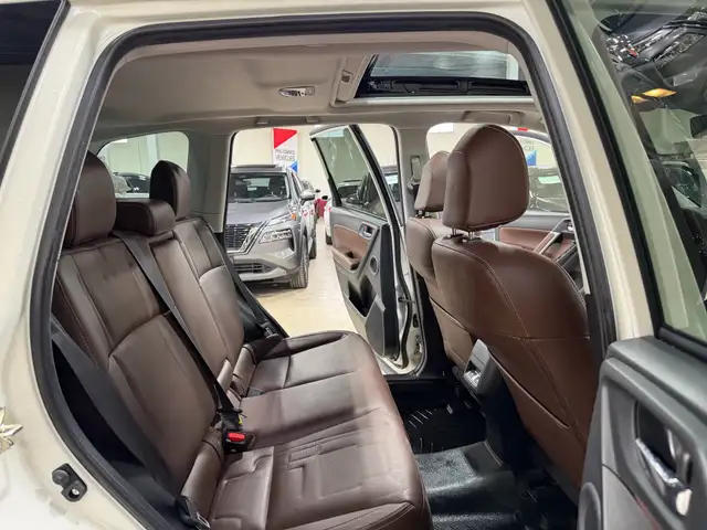 2017 Subaru Forester 2.5i Touring|LEATHER - BLINDSPOT ASSIST - H - Photo 12