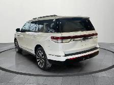 2022 Lincoln Navigator Reserve Reserve|8 Passenger| Accident... - Photo 3