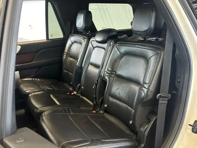 2022 Lincoln Navigator Reserve Reserve|8 Passenger| Accident... - Photo 11