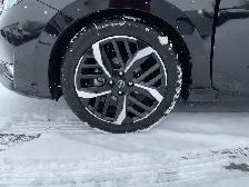 2024 Nissan Versa SR - Photo 16