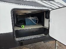 2022 Forest River Rogue Armored 45 Ft T/A 5th Wheel Toy Hauler T - Photo 38