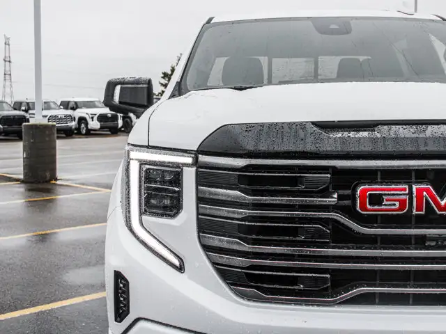 2026 GMC Sierra 1500 AT4 - Photo 11