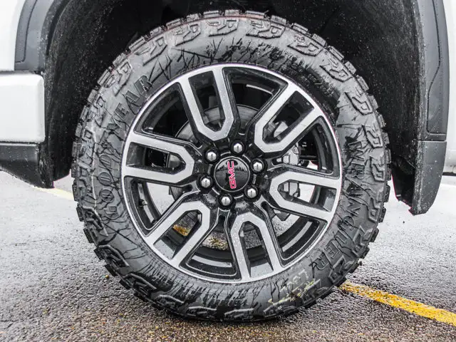 2026 GMC Sierra 1500 AT4 - Photo 12