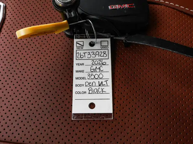 2026 GMC Sierra 3500HD Denali Ultimate - Photo 32