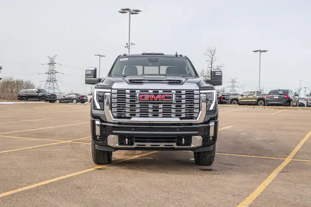 2026 GMC Sierra 3500HD Denali - Photo 3