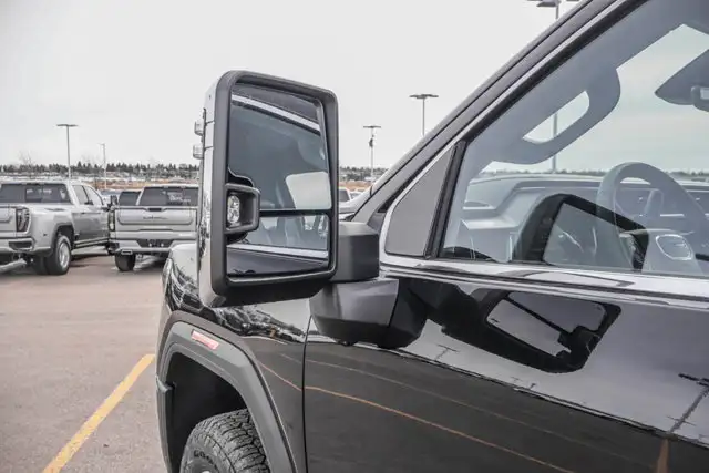 2026 GMC Sierra 3500HD Denali - Photo 14