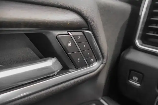 2026 GMC Sierra 3500HD Denali - Photo 18